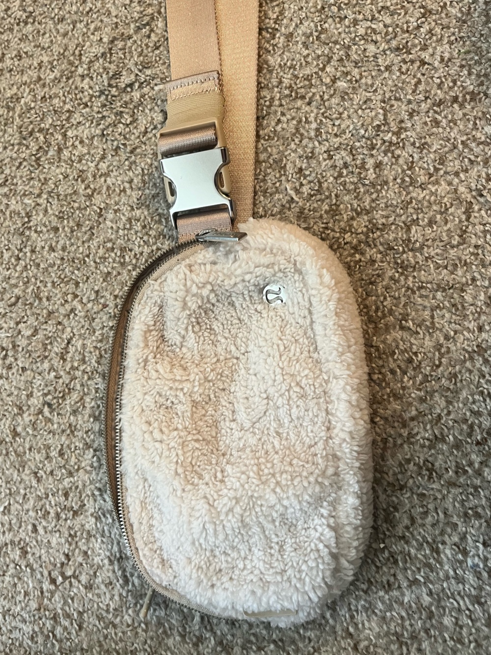 lululemon athletica Cream Sherpa Belt Bag with Tan Strap